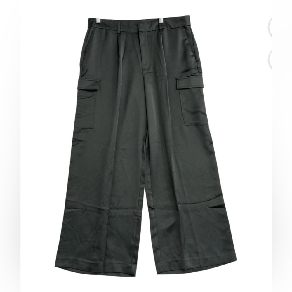 DKNY Women’s Mid Rise Satin Cargo Wide Leg Pants
